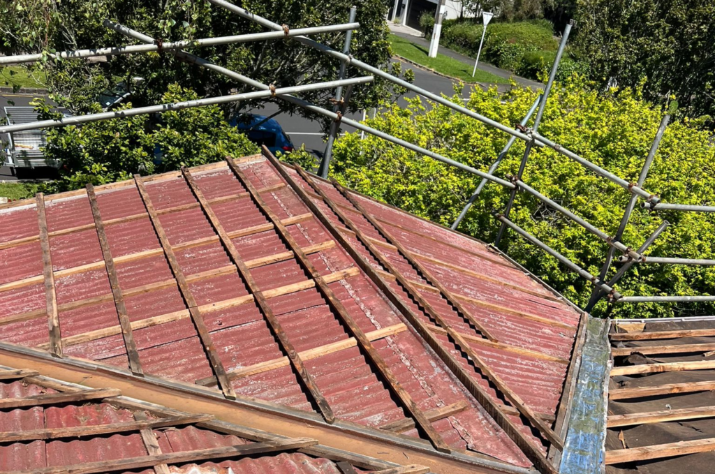 Common Roofing Problems in Auckland Homes & How to Fix Them